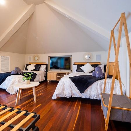 Quiet Private Studio In Strathfield With Kitchenette And Private Bathroom 3Min To Station Sleeps 6 悉尼 外观 照片