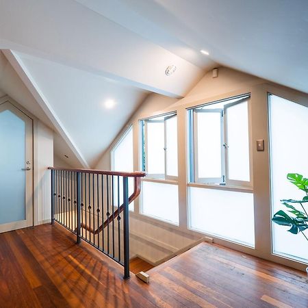 Quiet Private Studio In Strathfield With Kitchenette And Private Bathroom 3Min To Station Sleeps 6 悉尼 外观 照片